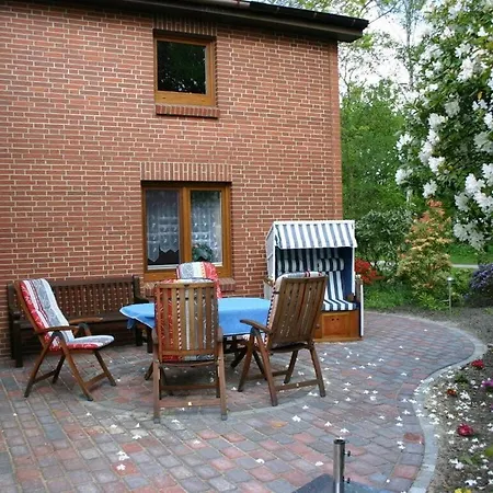 Elke Luethje Modern Retreat